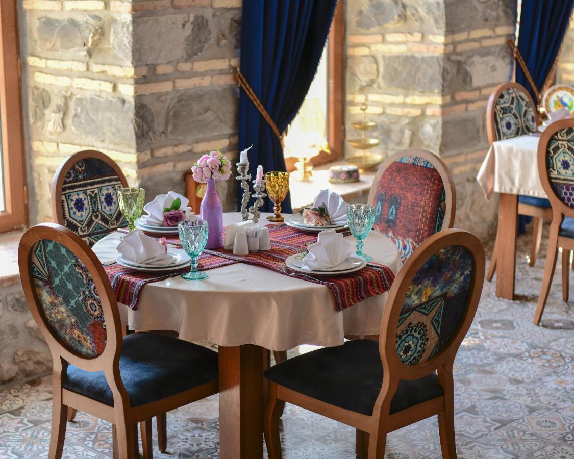 Old Town Sheki Hotel Ngoại thất bức ảnh