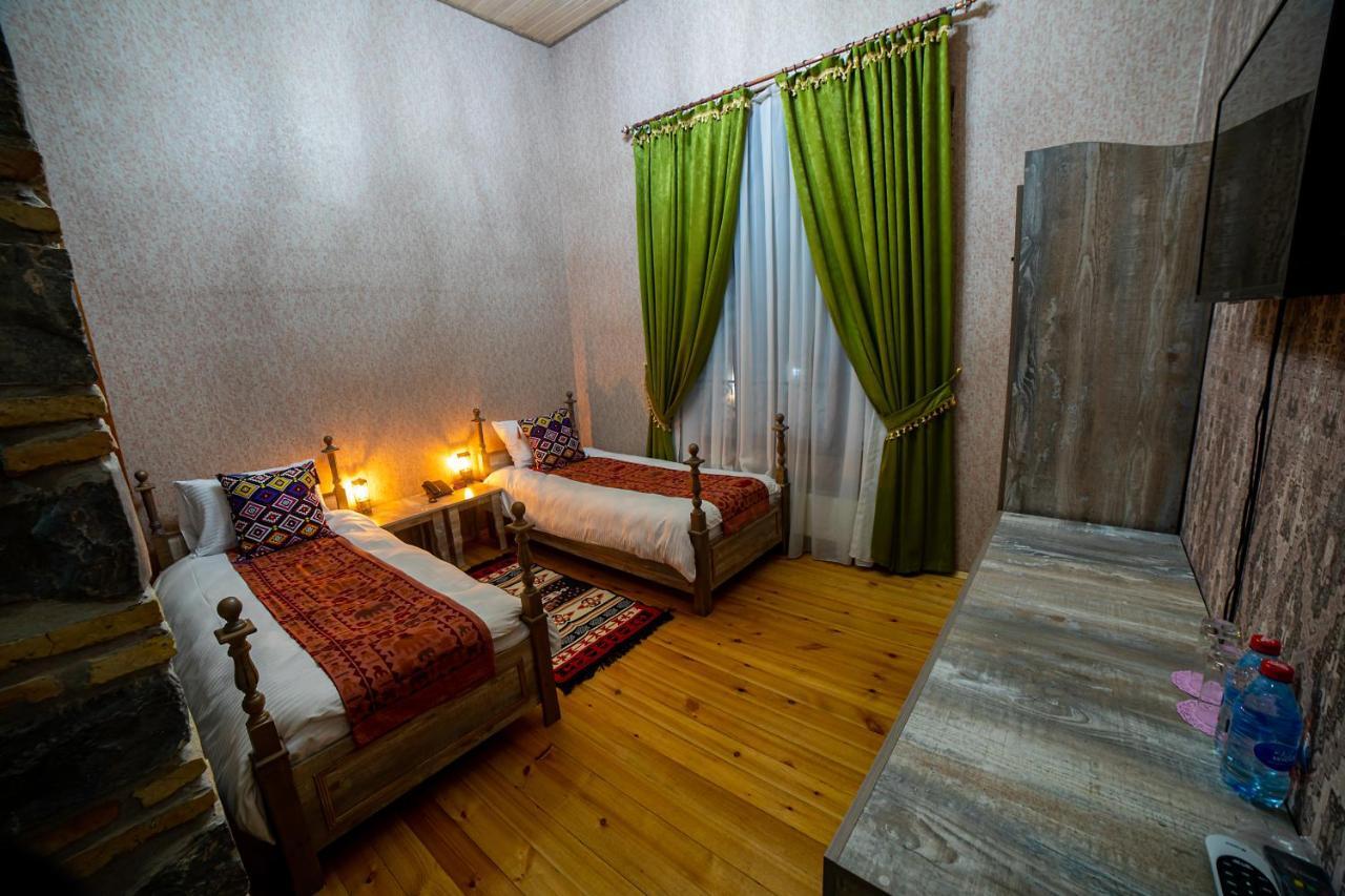 Old Town Sheki Hotel Ngoại thất bức ảnh