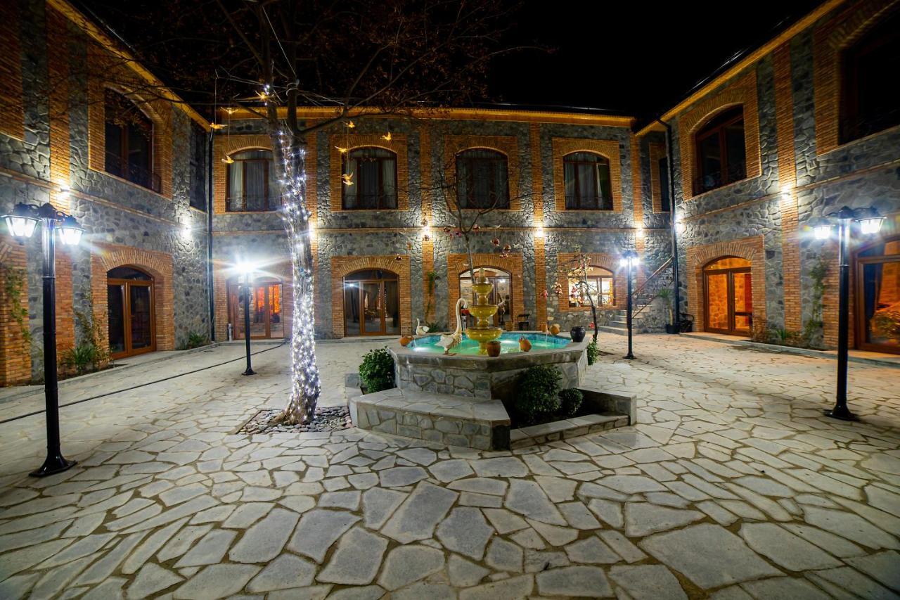 Old Town Sheki Hotel Ngoại thất bức ảnh